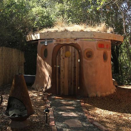 Hobbit Hut Ξενοδοχείο Geyserville Δωμάτιο φωτογραφία
