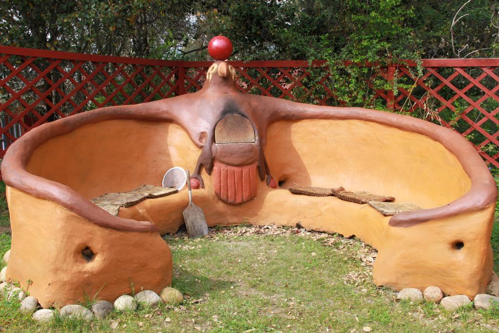 Hobbit Hut Ξενοδοχείο Geyserville Εξωτερικό φωτογραφία